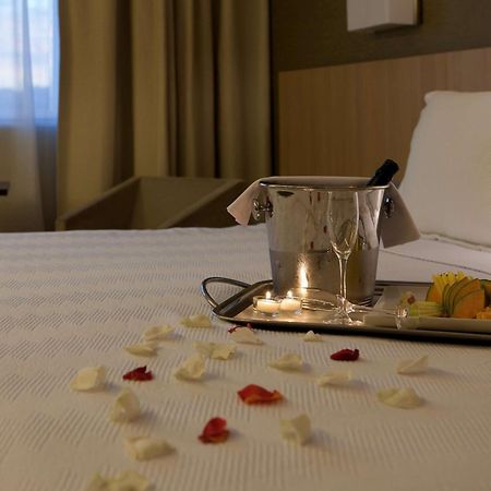 Nh Madrid Ribera Del Manzanares Otel Dış mekan fotoğraf