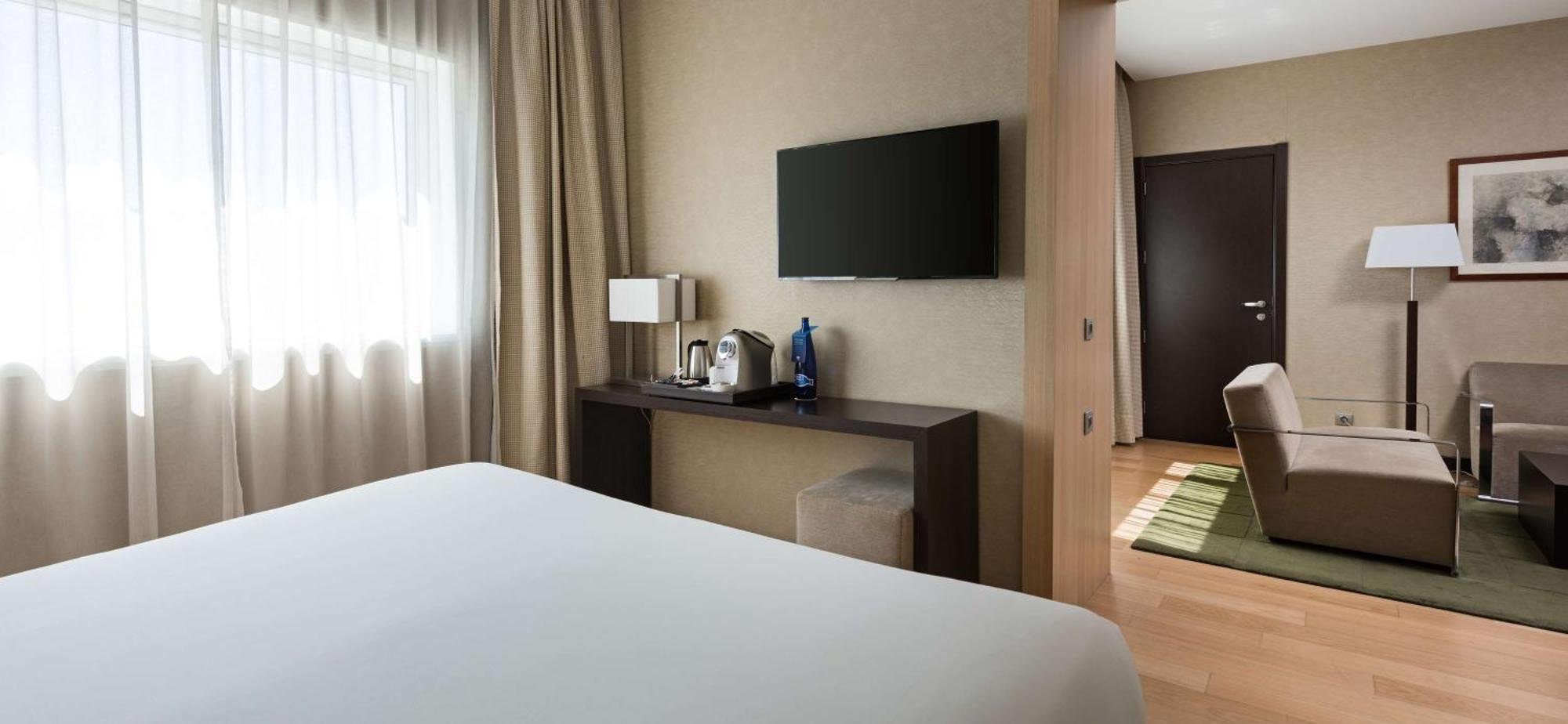 Nh Madrid Ribera Del Manzanares Otel Dış mekan fotoğraf