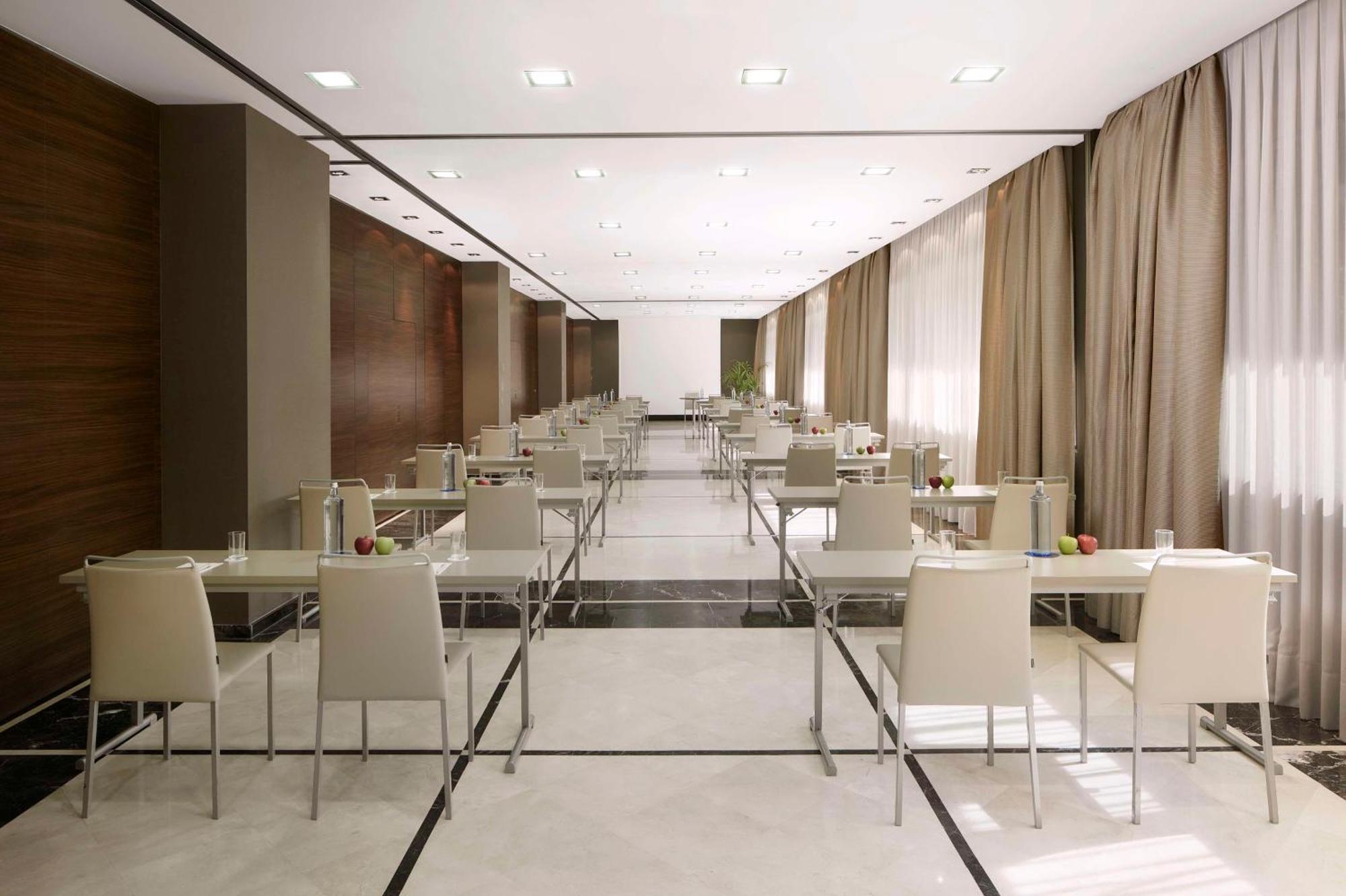 Nh Madrid Ribera Del Manzanares Otel Dış mekan fotoğraf